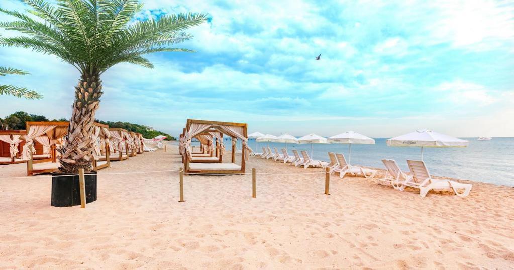 Luxury Versailles Apartments Center Opera Burgaz Dış mekan fotoğraf