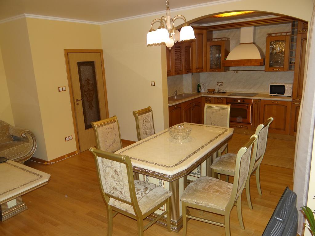 Luxury Versailles Apartments Center Opera Burgaz Dış mekan fotoğraf