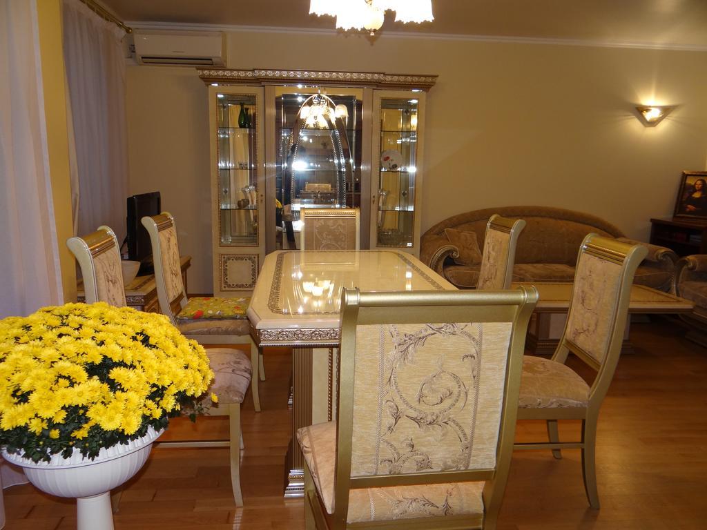 Luxury Versailles Apartments Center Opera Burgaz Oda fotoğraf