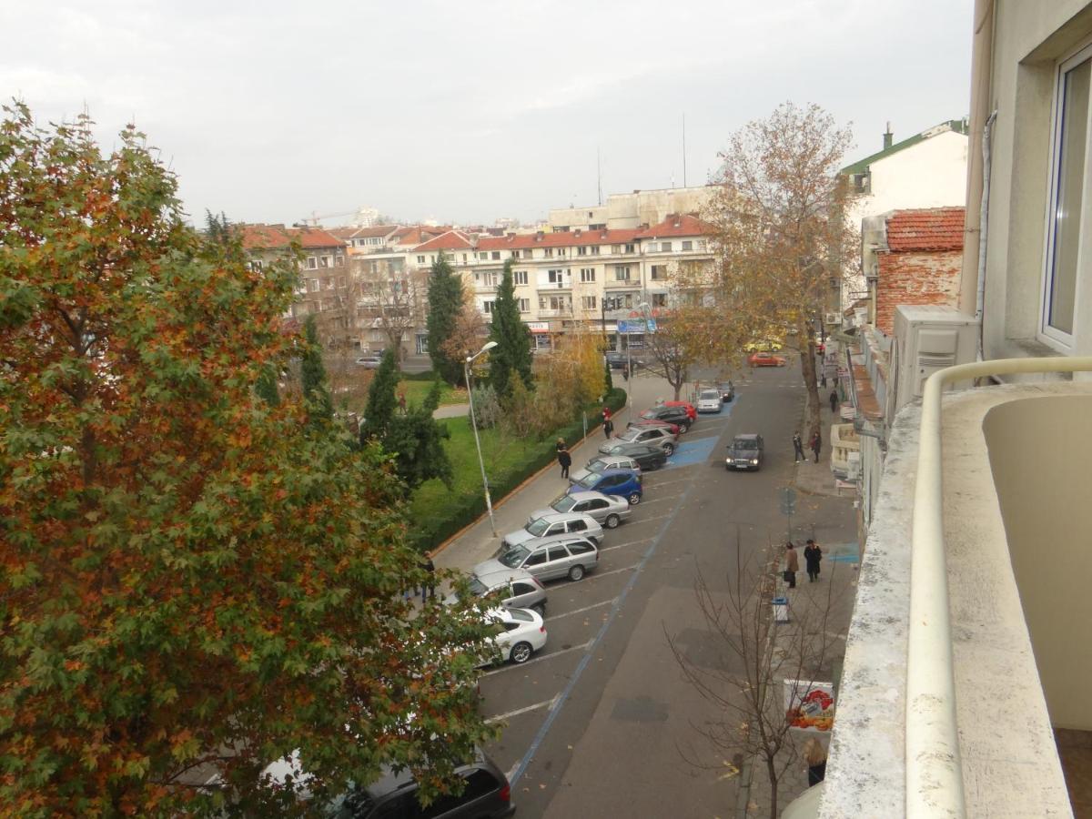 Luxury Versailles Apartments Center Opera Burgaz Dış mekan fotoğraf